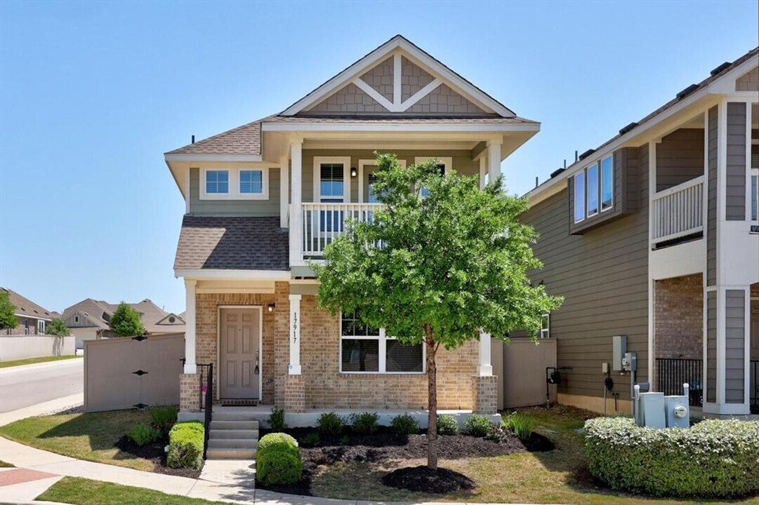 17917 Malnati Dr in Pflugerville, TX - Building Photo