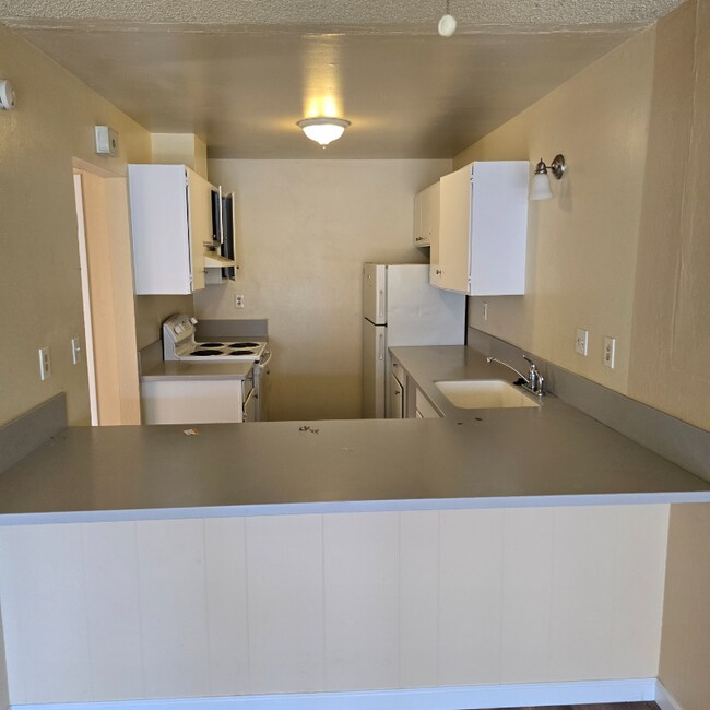 745 Central Ave in Napa, CA - Building Photo - Building Photo