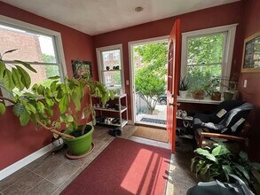 124 Bynner St in Boston, MA - Building Photo - Building Photo
