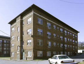 Magnolia Apartments in Knoxville, TN - Building Photo - Building Photo