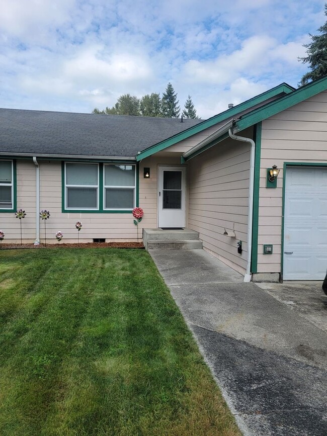 property at 15810-15810 94th Ave Ct E