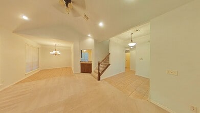 8102 SW Cherokee Ave in Lawton, OK - Building Photo - Building Photo