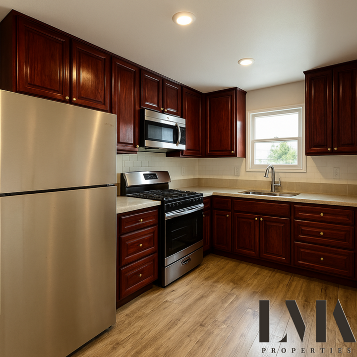 335 W 79th St in Los Angeles, CA - Building Photo