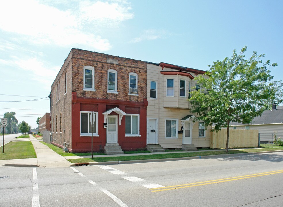 222-224 Ohio St in Joliet, IL - Building Photo