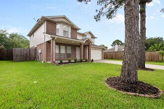 212 Diamond Bay Dr in Dickinson, TX - Building Photo - Building Photo