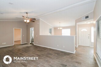 10844 Reading Rd in Jacksonville, FL - Foto de edificio - Building Photo