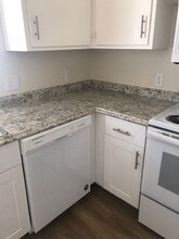 The Rivers Downtown in Redding, CA - Building Photo - Interior Photo