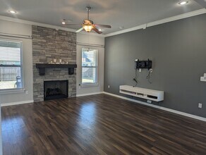 4360 W Wales Dr in Fayetteville, AR - Building Photo - Building Photo