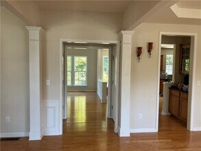 610 Cricklewood Dr in Suwanee, GA - Building Photo - Building Photo