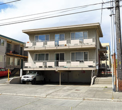 D'Kai Apartments in Seattle, WA - Building Photo - Building Photo