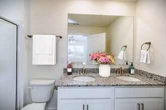 2531 Legg Ln in Knoxville, TN - Foto de edificio - Building Photo