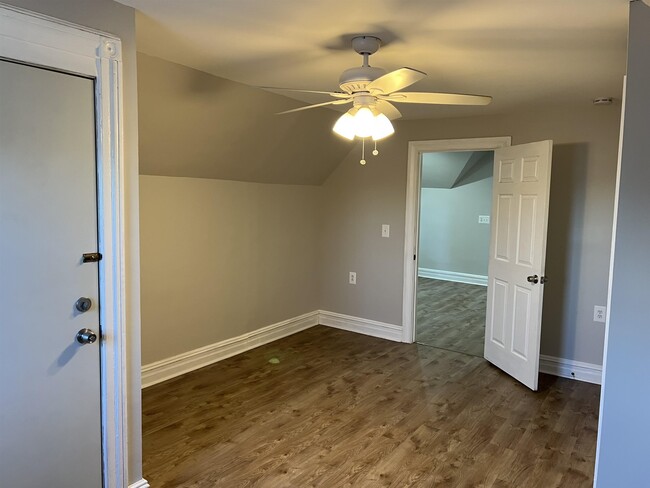 43 Liberty Pl in Weehawken, NJ - Building Photo - Building Photo