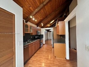 423 N University Dr in Plantation, FL - Building Photo - Building Photo