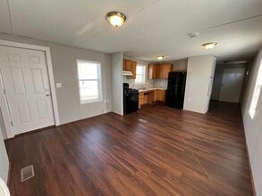 3510 N 9th St in Carter Lake, IA - Building Photo - Building Photo