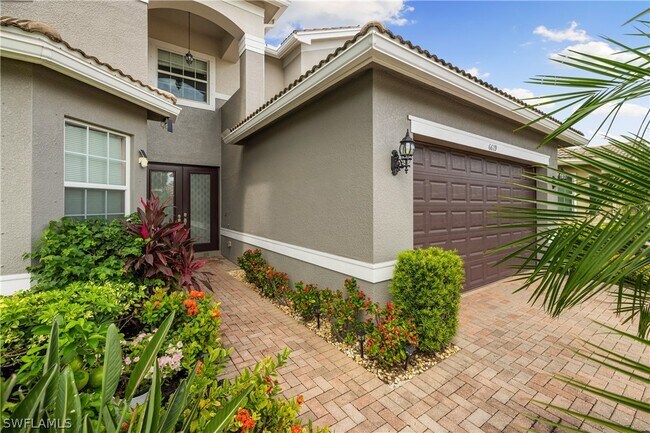 6619 Marbella Dr in Naples, FL - Building Photo - Building Photo