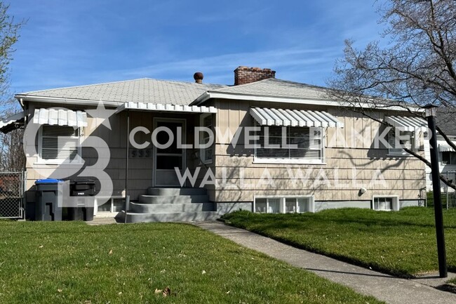 property at 1533 Melrose St