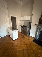 211 Beacon St, Unit 2R in Boston, MA - Building Photo - Building Photo