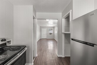 5718 Pickfair St in Houston, TX - Building Photo - Building Photo