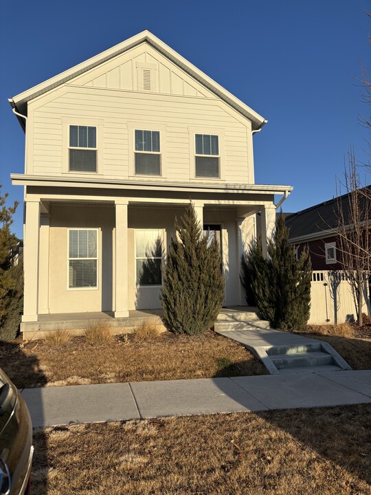 11437 S Willow Walk Dr in South Jordan, UT - Building Photo