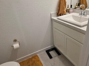860 NW 3rd Ter in Pompano Beach, FL - Building Photo - Building Photo