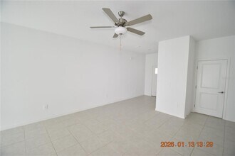 10321 Trumpet Honeysuckle Wy in San Antonio, FL - Building Photo - Building Photo