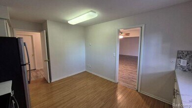 16245 Roanoke St in Southfield, MI - Building Photo - Building Photo