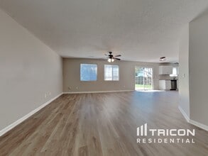 5705 Waterpoint Dr in Browns Summit, NC - Building Photo - Building Photo