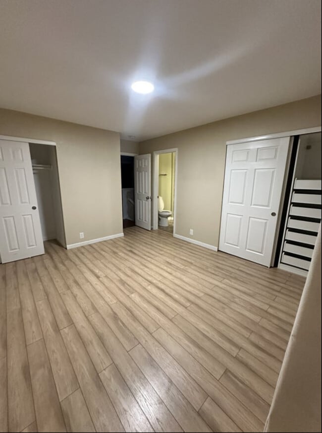 property at 273 S Newark Cir