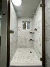 1734 E Carson St in Pittsburgh, PA - Building Photo - Building Photo