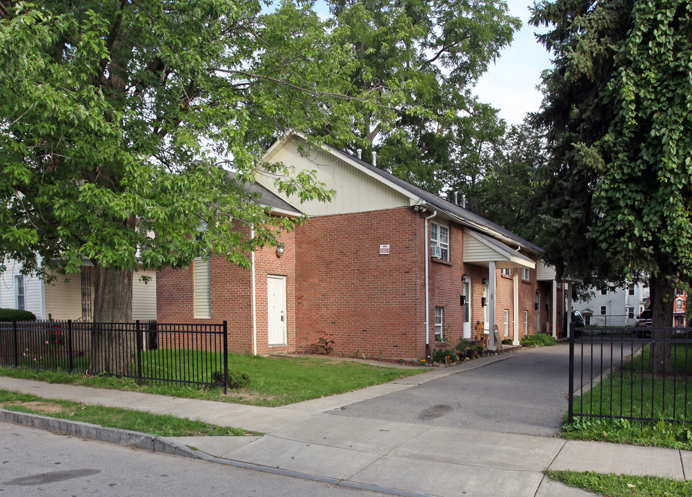 344 Troup St in Rochester, NY - Building Photo