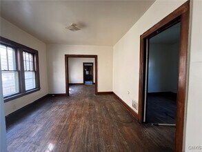 523 Richmond Ave in Syracuse, NY - Building Photo - Building Photo