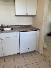 128 SE 12th Ter in Cape Coral, FL - Building Photo - Building Photo