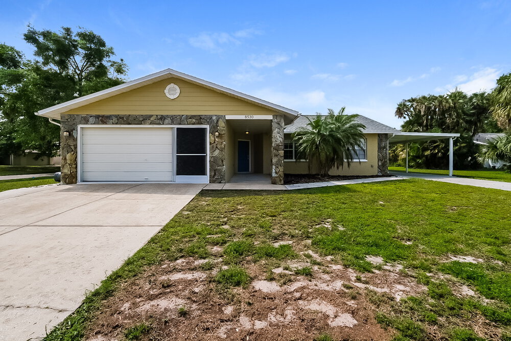 8530 Gum Tree Ave in New Port Richey, FL - Building Photo