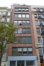 347 W Broadway in New York, NY - Building Photo - Building Photo