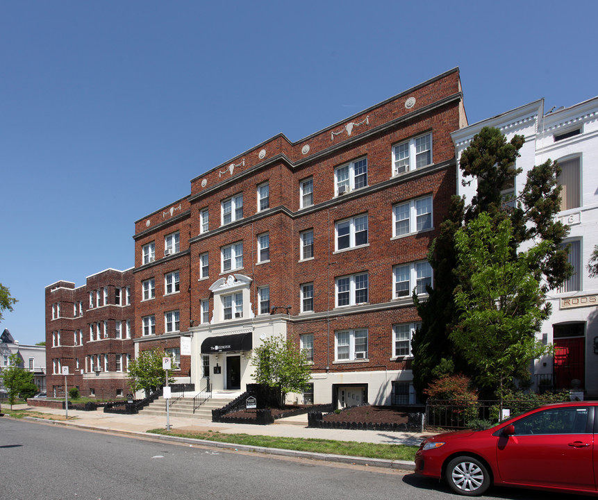 The Lexington Apartments in Washington, DC - Building Photo