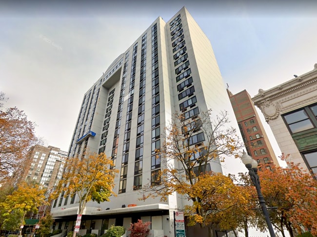 property at 1221 N Dearborn St