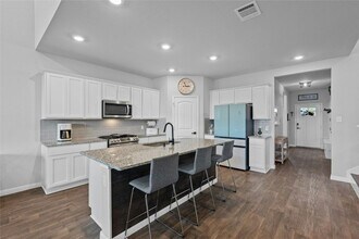 314 Apache Plum Dr in Niederwald, TX - Building Photo - Building Photo