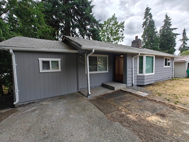14546 25th Ave NE in Shoreline, WA - Building Photo - Building Photo