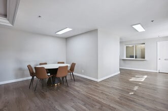 Bella Vista Senior Apartments in Huntington Park, CA - Building Photo - Building Photo