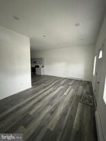 145 W Main St in Penns Grove, NJ - Building Photo