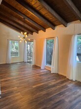 4140 Meadowlark Dr in Calabasas, CA - Building Photo - Building Photo