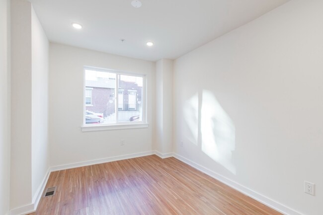 810 W Norris St in Philadelphia, PA - Building Photo - Building Photo