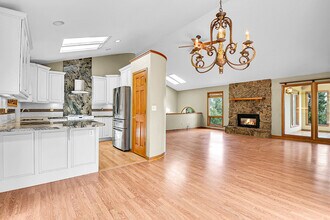 5368 Evergreen Heights Dr in Evergreen, CO - Foto de edificio - Building Photo
