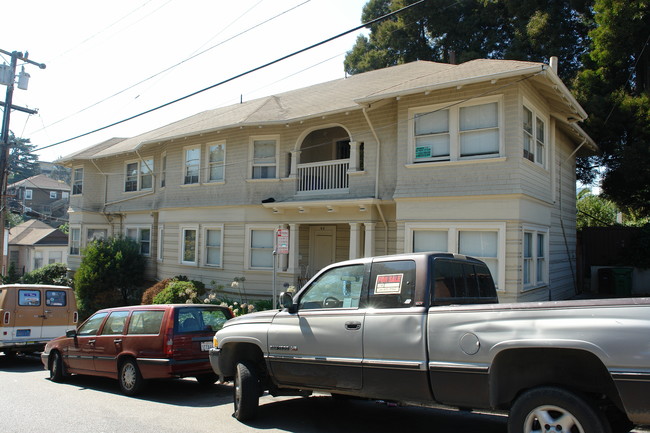 2941 Harrison St in Oakland, CA - Building Photo - Building Photo