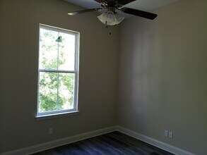 2413 S Johnson St-Unit -2413 in New Orleans, LA - Building Photo - Building Photo