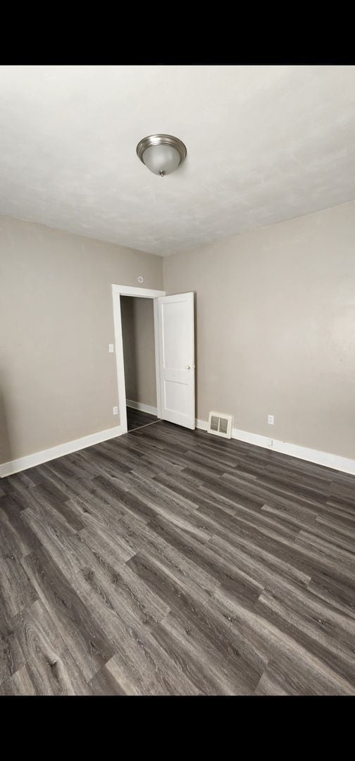 1766 Selkirk St in Toledo, OH - Building Photo - Building Photo