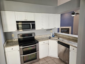 11644 Hidden Hollow Cir in Tampa, FL - Building Photo - Building Photo