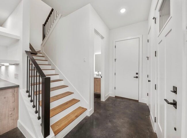 property at 5212 Arapahoe St