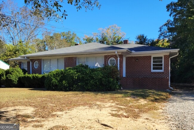 property at 125 W New St