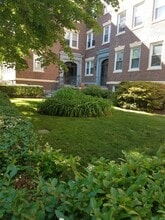 51 Manchester Rd, Unit 3 in Brookline, MA - Building Photo - Building Photo